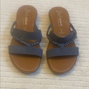 Italina Black and Brown Sandals with Minimalist Design